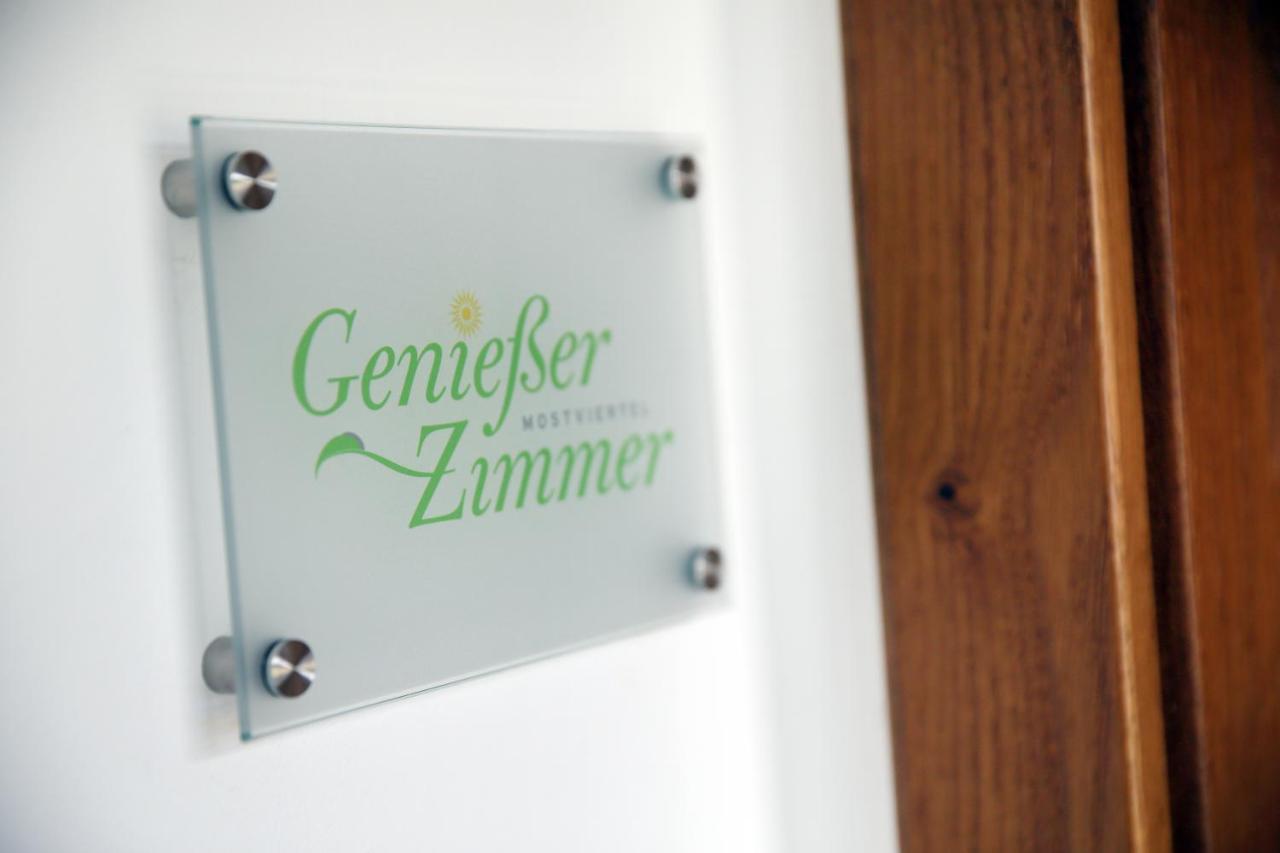 Landgasthof Barenwirt Petzenkirchen エクステリア 写真